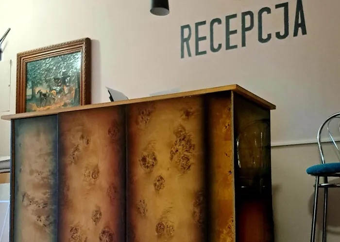 Tanie 公寓式酒店 *